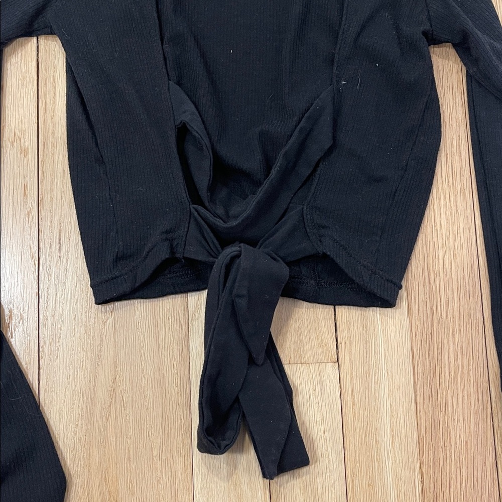 Free people size XS Black Long Sleeve Tie-Back Top - Picture 9 of 12